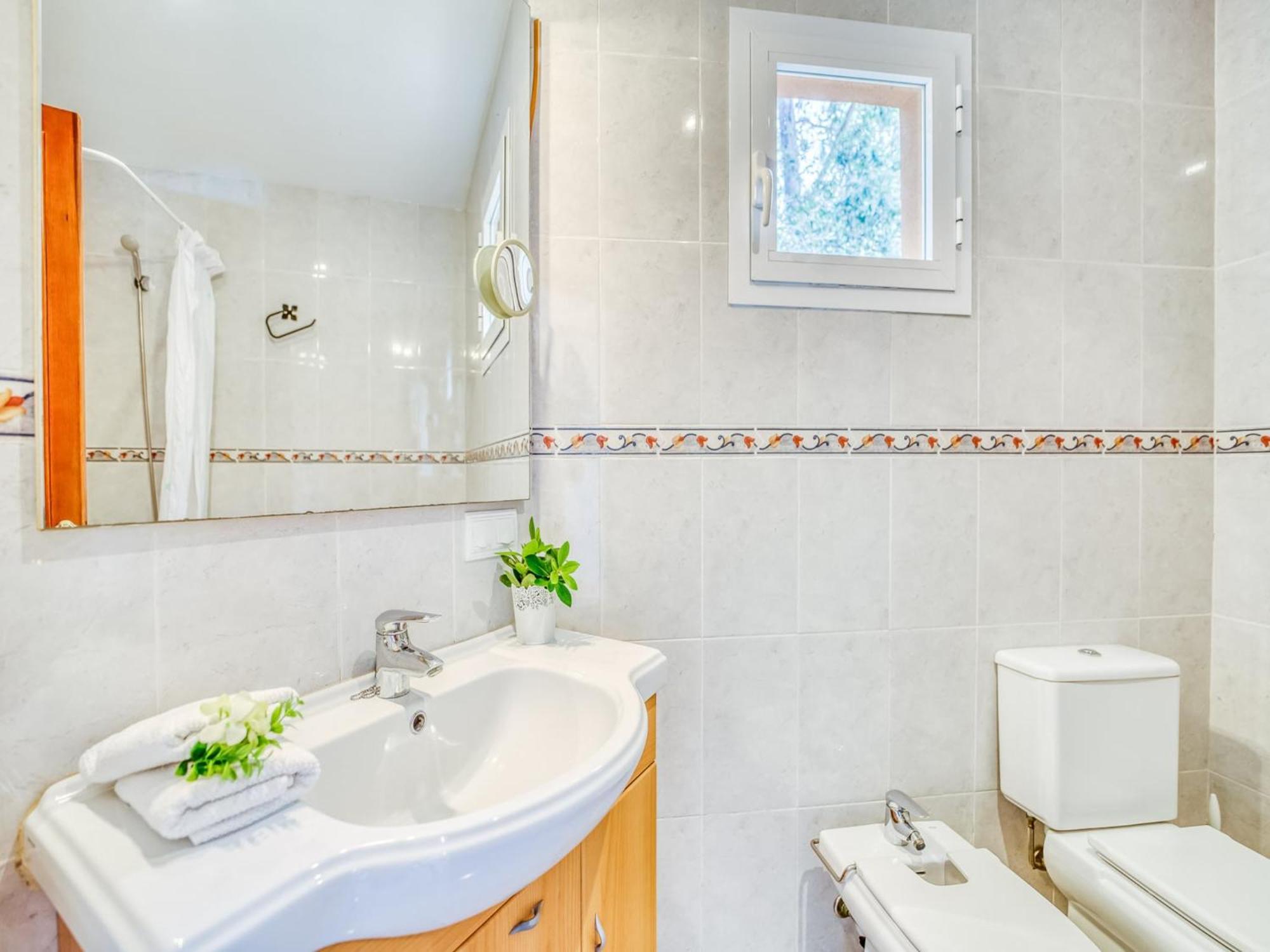 3-bedroom Country House, By The Ferienhaus *