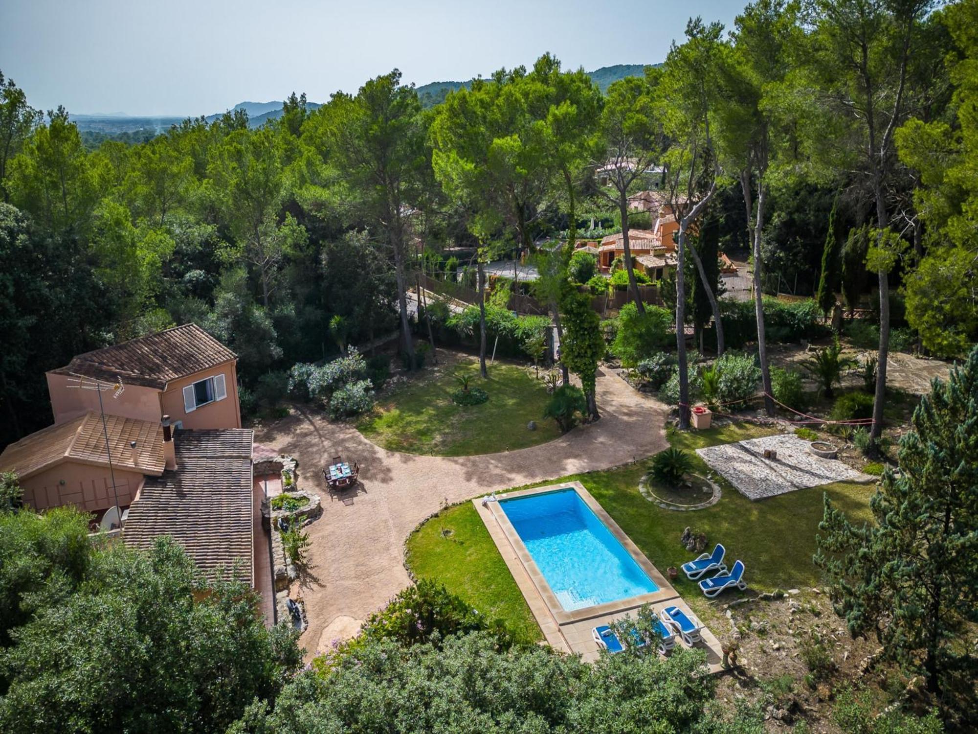 3-bedroom Country House, By The Ferienhaus *