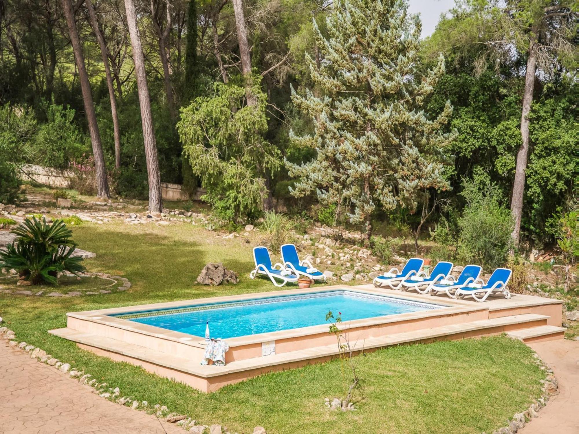 Ferienhaus 3-bedroom Country House, By The